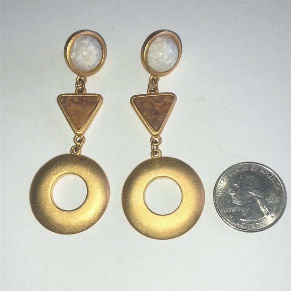 Vintage Satin Soft Matte Gold Tone Retro Classic Pierced Earrings - Picture 5 of 6